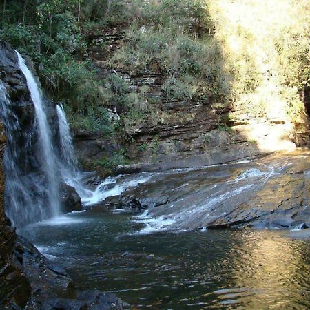 Pousada Pontal Do Moleque Carrancas Eksteriør bilde